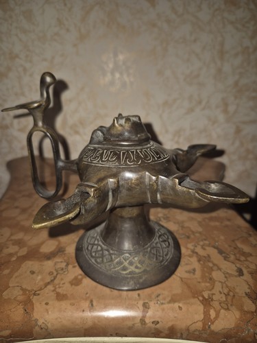 Bellissima lampada olio - lampada, ad