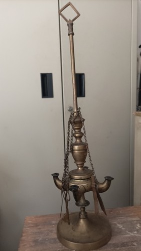 Antica grande lampada - antica,