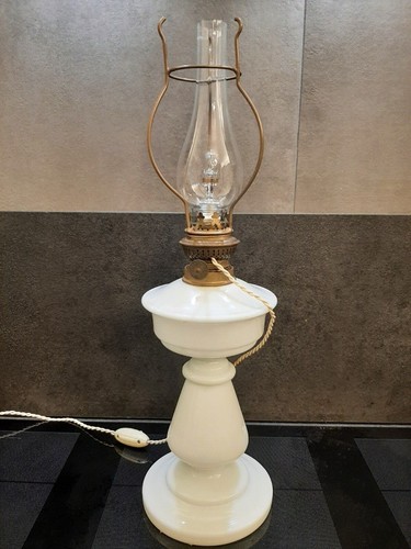 Antica lampada olio in - lampada,