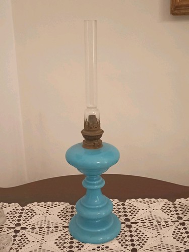 Antica lampada olio - lampada, in